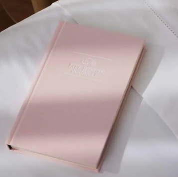 THE FIVE MINUTE JOURNAL